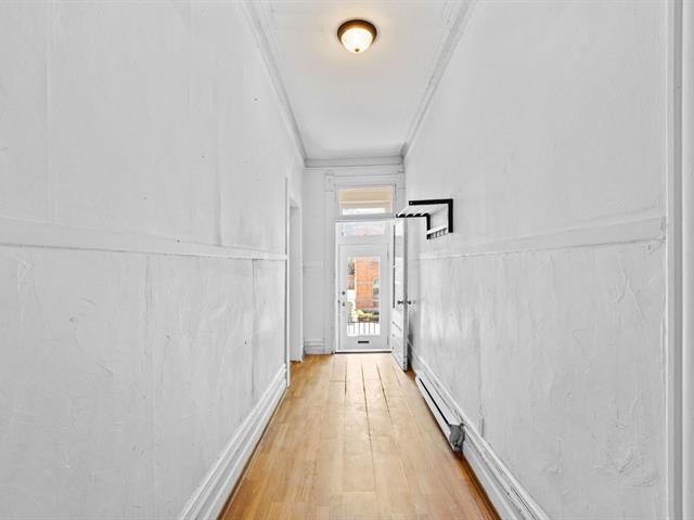 PASAGEWAY
