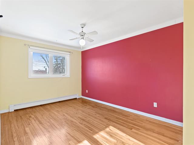 Triplex vendu, Montréal (Anjou)