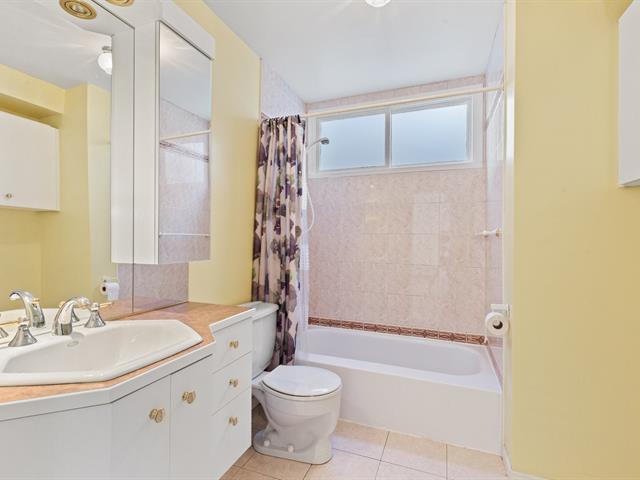 Triplex vendu, Montréal (Anjou)