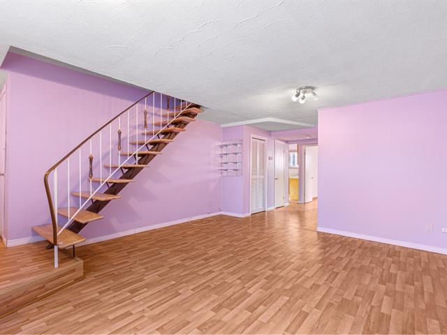 Triplex vendu, Montréal (Anjou)