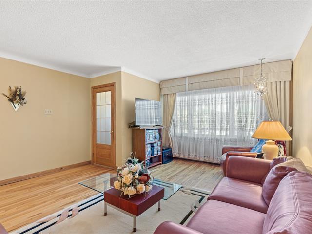 Triplex vendu, Montréal (Anjou)