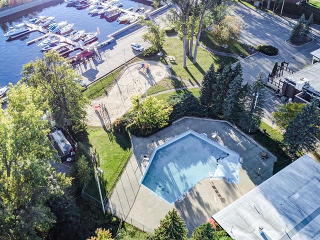 Condo sold, Laval (Laval-sur-le-Lac)