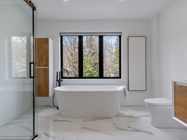 Salle de bains attenante à la CCP