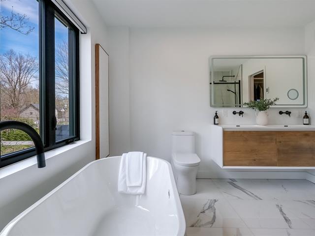 Salle de bains attenante à la CCP