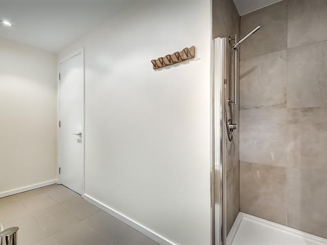 Salle de bains attenante à la CCP