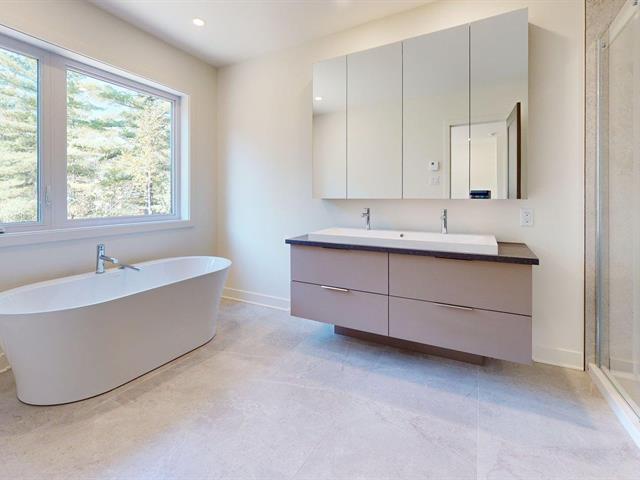 Salle de bains attenante à la CCP