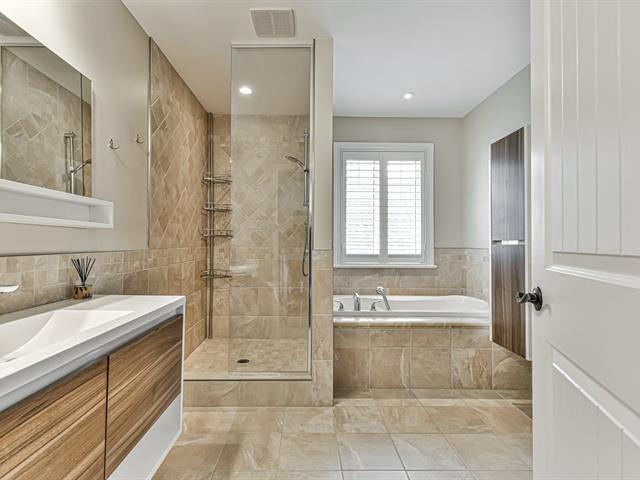 Salle de bains attenante à la CCP