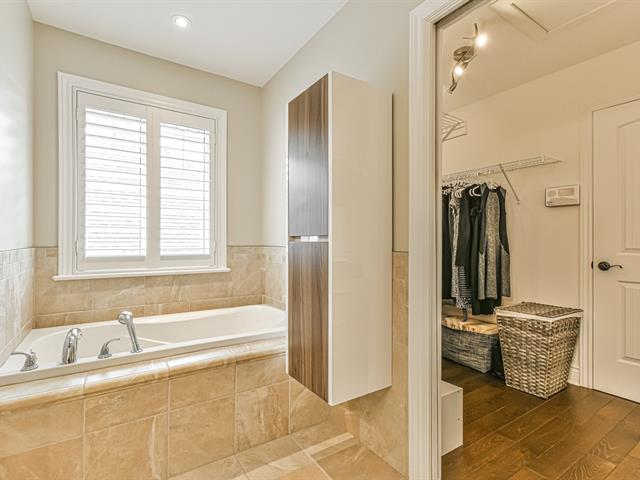Salle de bains attenante à la CCP