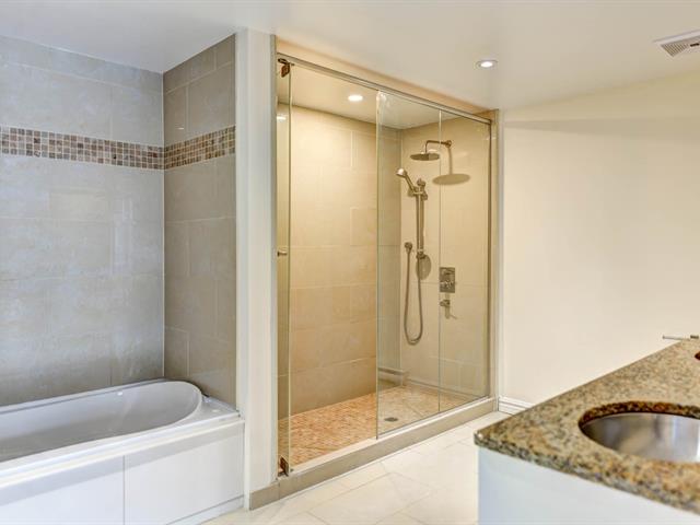 Condo for rent, Montréal (Ville-Marie)