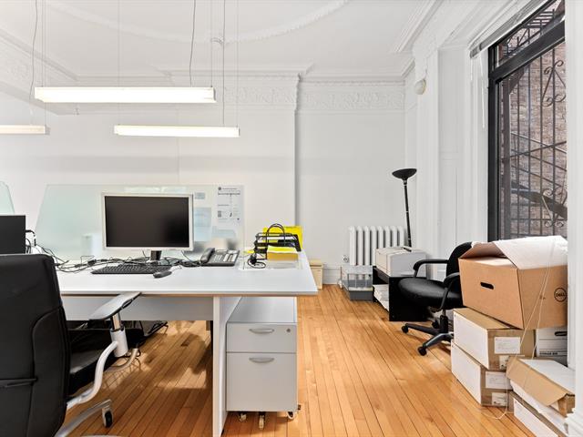 Bâtisse commerciale/Bureau à vendre, Montréal (Ville-Marie)