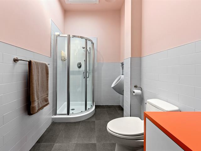 Bâtisse commerciale/Bureau à vendre, Montréal (Ville-Marie)
