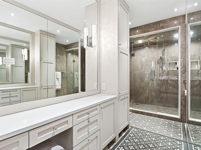 Salle de bains attenante à la CCP