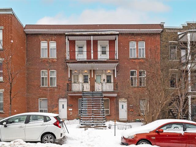 Façade
