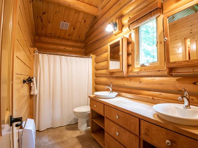 Salle de bains attenante à la CCP