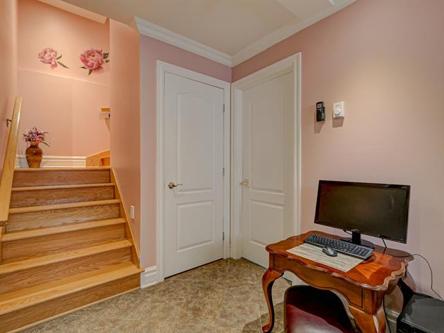 Maison à étages à vendre, Delson