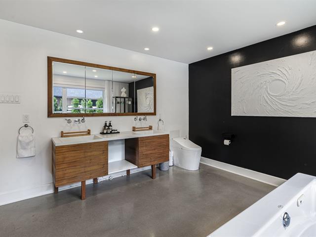 Salle de bains attenante à la CCP