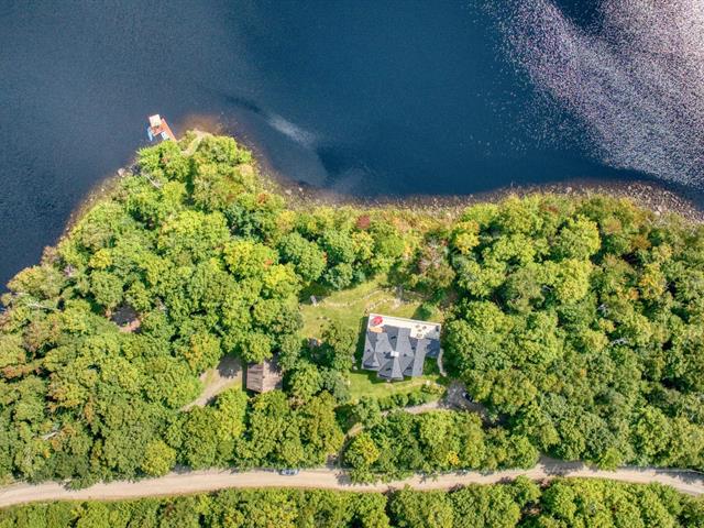 Vue sur l'eau