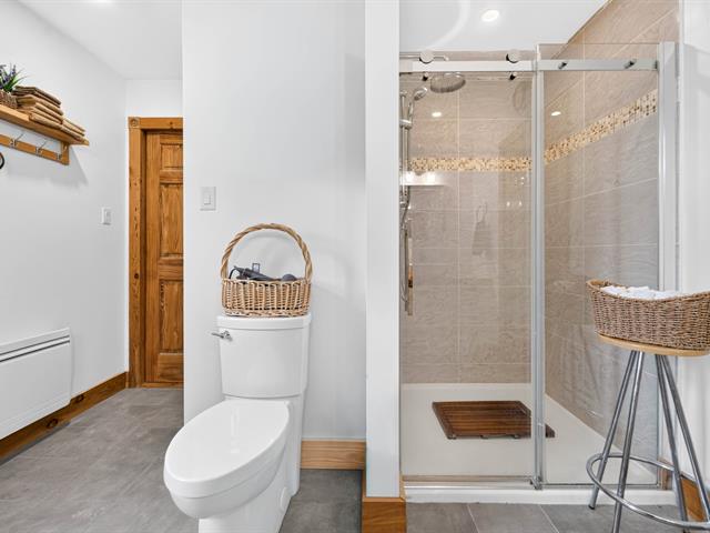 Salle de bains attenante à la CCP