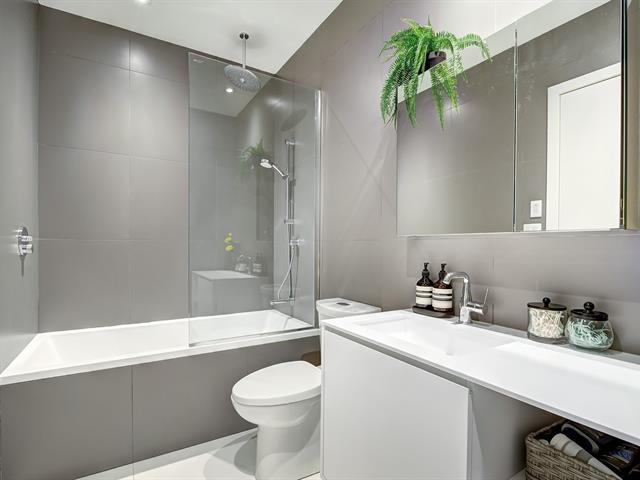 Salle de bains attenante à la CCP