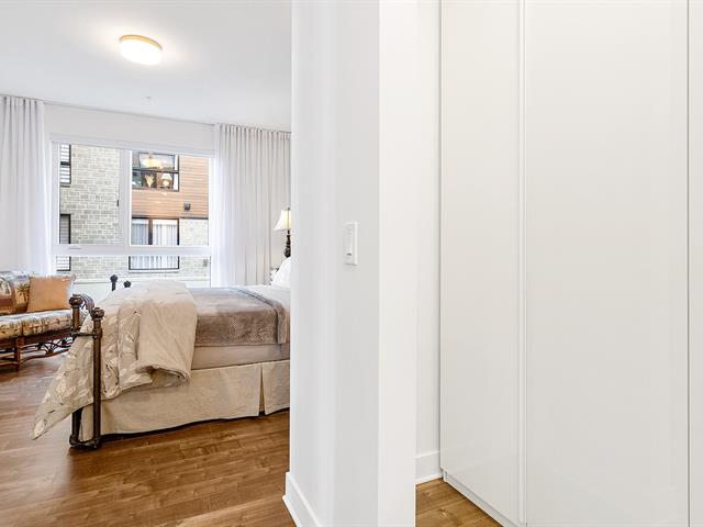 Condo vendu, Mirabel