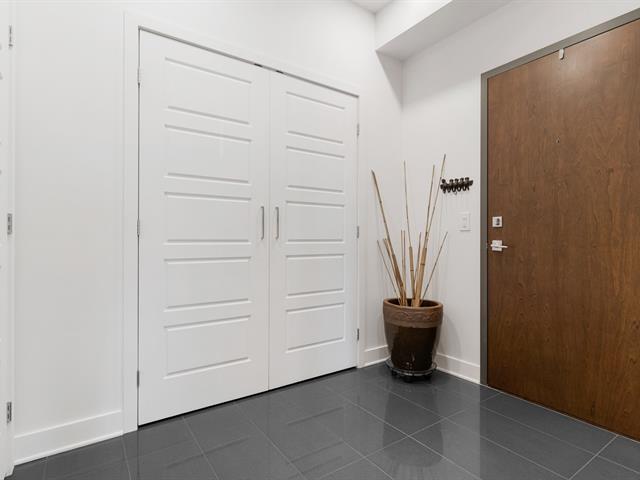 Condo vendu, Mirabel