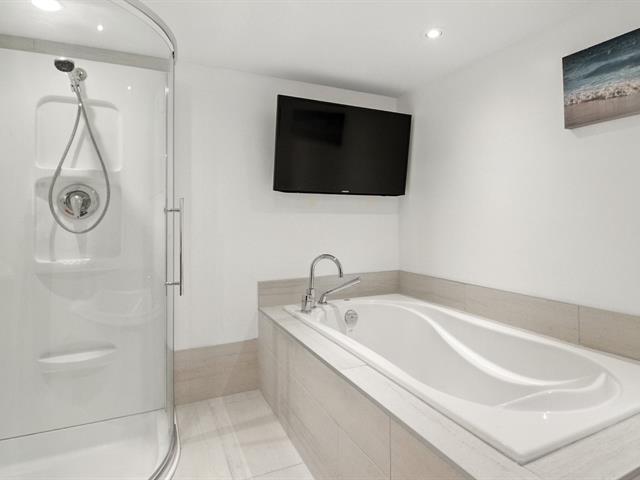 Maison de plain-pied à vendre, Montréal (Saint-Laurent)