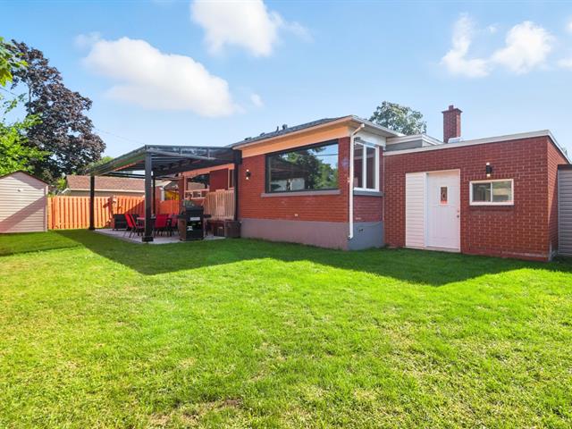 Maison de plain-pied à vendre, Montréal (Saint-Laurent)