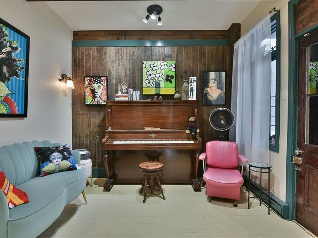 Salon