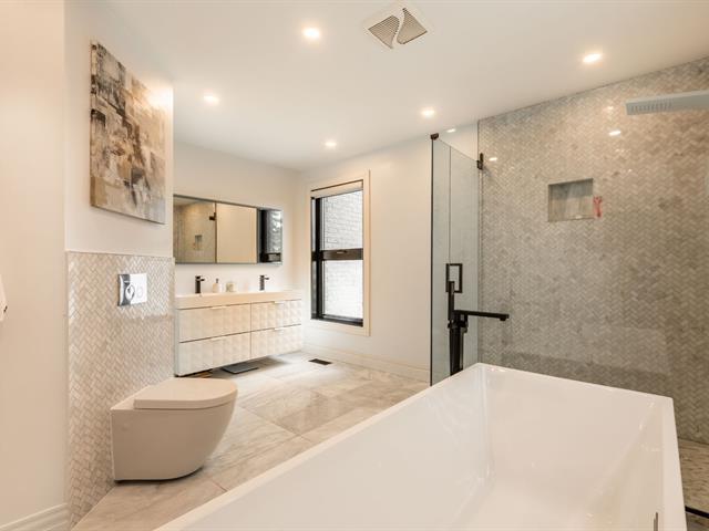 Salle de bains attenante à la CCP