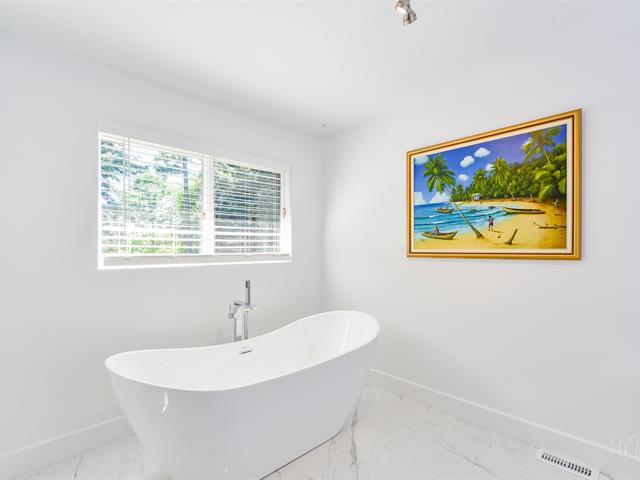 Salle de bains attenante à la CCP