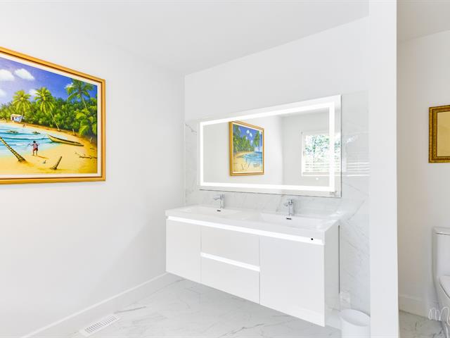 Salle de bains attenante à la CCP