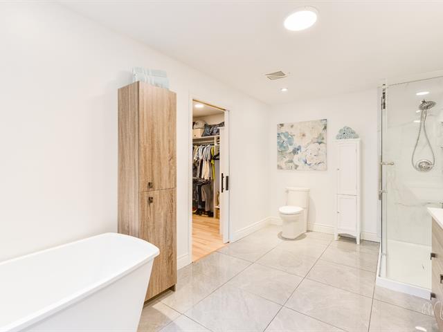 Salle de bains attenante à la CCP