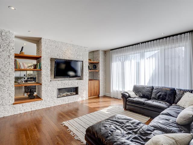 Two or more storey for sale, Candiac