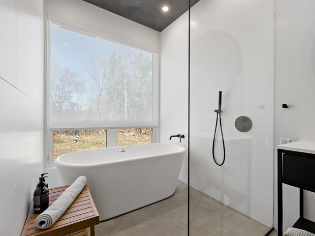 Salle de bains attenante à la CCP