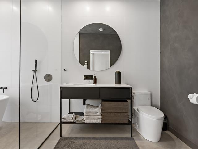 Salle de bains attenante à la CCP