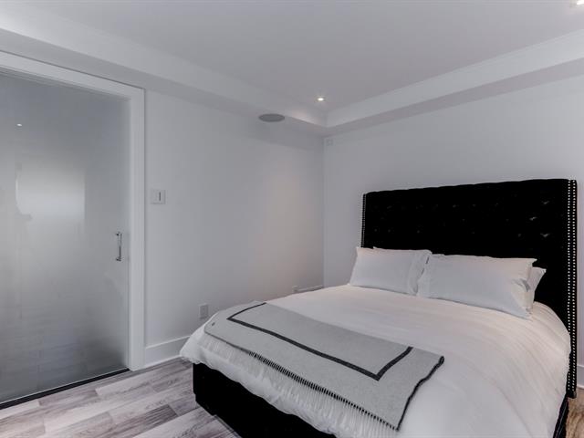 Maison à étages à vendre, Laval (Sainte-Dorothée)