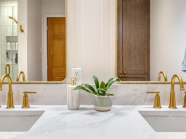 Salle de bains attenante à la CCP