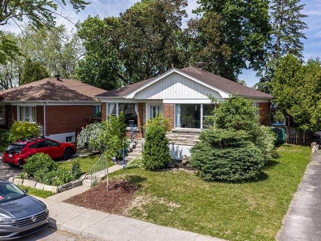 Façade