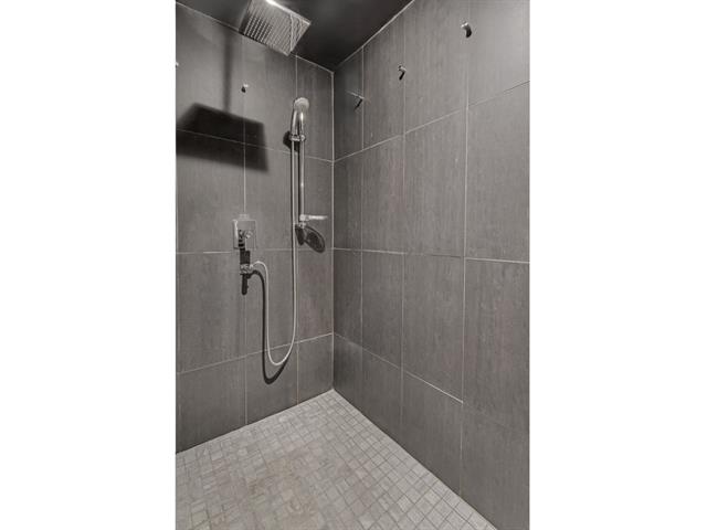 Salle de bains attenante à la CCP