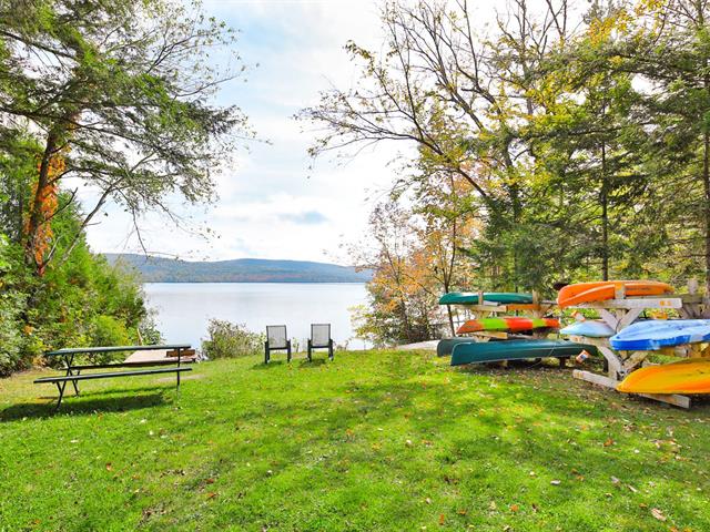 Accès au plan d'eau