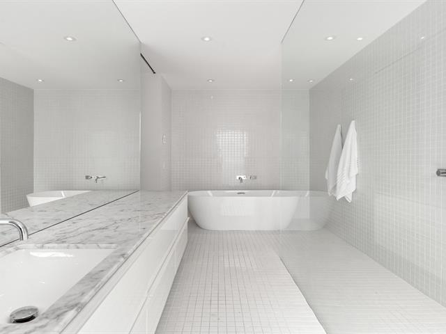 Salle de bains attenante à la CCP