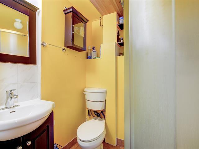 Bungalow sold, Longueuil (Le Vieux-Longueuil)