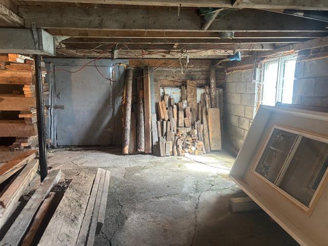 Cave/ chambre froide