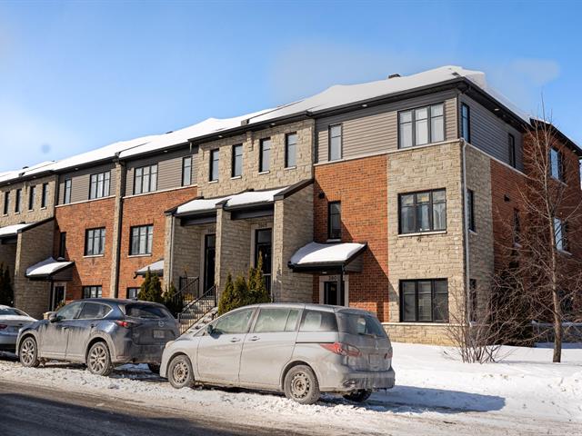 maison à vendre Laval (Chomedey)