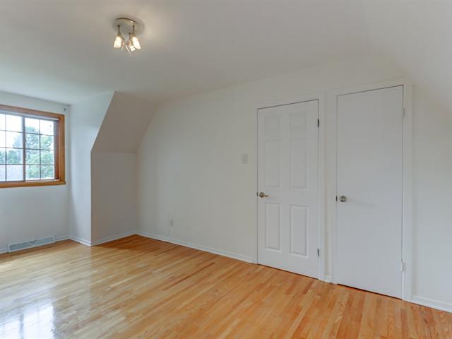 Maison à étages à vendre, Laval (Sainte-Dorothée)