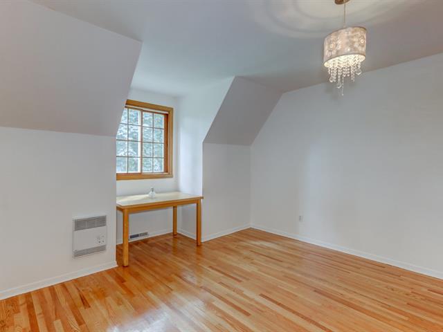 Maison à étages à vendre, Laval (Sainte-Dorothée)