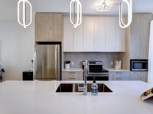 Two or more storey sold, Mirabel
