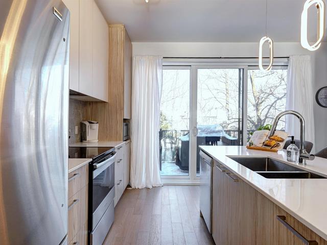 Two or more storey sold, Mirabel