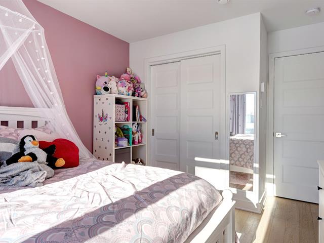 Two or more storey sold, Mirabel