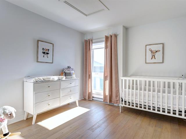 Two or more storey sold, Mirabel